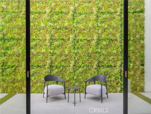 4  Geneve  , Newport Beach, CA