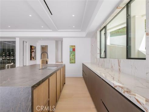 4  Geneve  , Newport Beach, CA