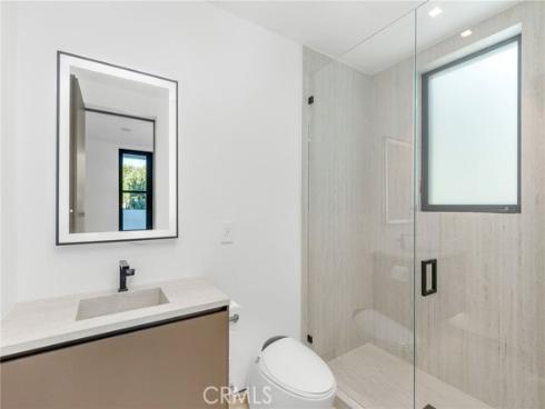 4  Geneve  , Newport Beach, CA