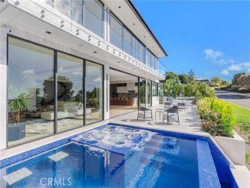 4  Geneve  , Newport Beach, CA