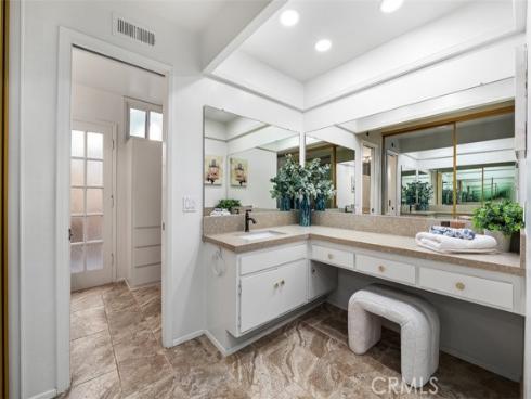 2701  vista umbrosa  , Newport Beach, CA