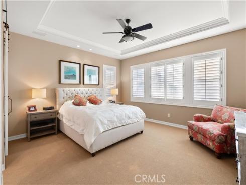 72  Victoria  , Newport Beach, CA