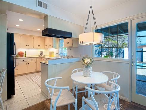 395 Meadow Lane, Newport Beach, CA