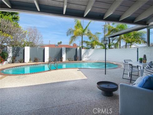 395 Meadow Lane, Newport Beach, CA