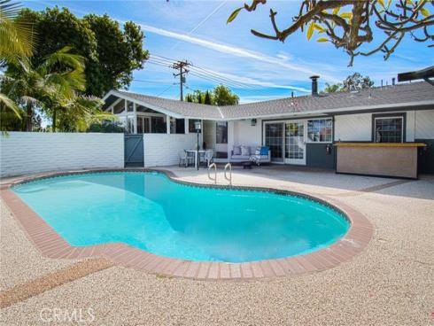 395 Meadow Lane, Newport Beach, CA