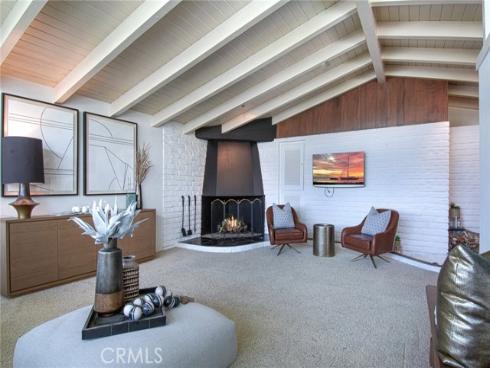 395 Meadow Lane, Newport Beach, CA