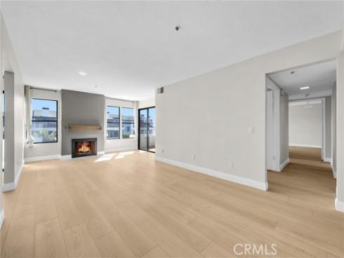 220  Nice  110 , Newport Beach, CA