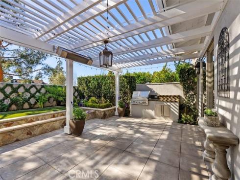 1  Rue Deauville  , Newport Beach, CA