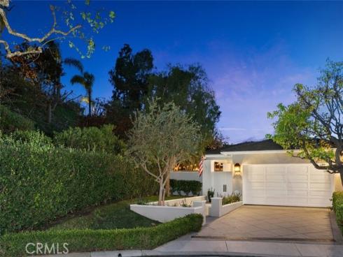 1  Rue Deauville  , Newport Beach, CA