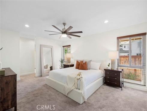 1800 Tradewinds Lane, Newport Beach, CA