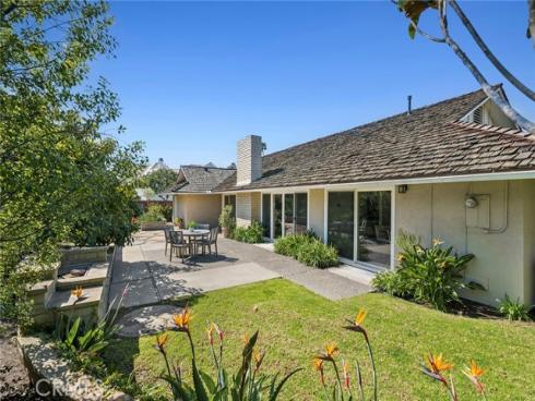 1800 Tradewinds Lane, Newport Beach, CA