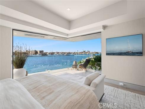 304 S Bay Front  , Newport Beach, CA