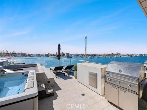 304 S Bay Front  , Newport Beach, CA