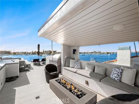 304 S Bay Front  , Newport Beach, CA
