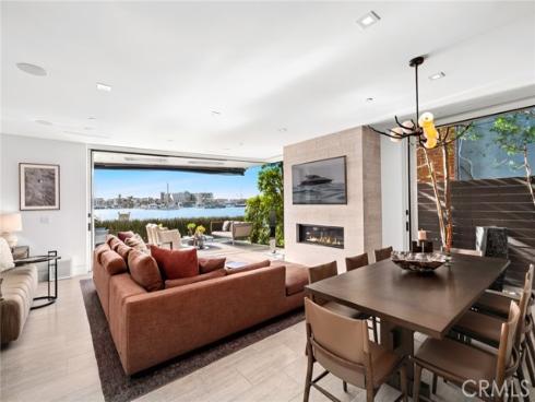304 S Bay Front  , Newport Beach, CA
