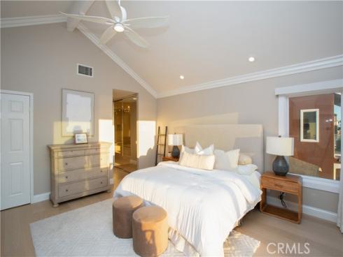 2712 W Oceanfront  , Newport Beach, CA