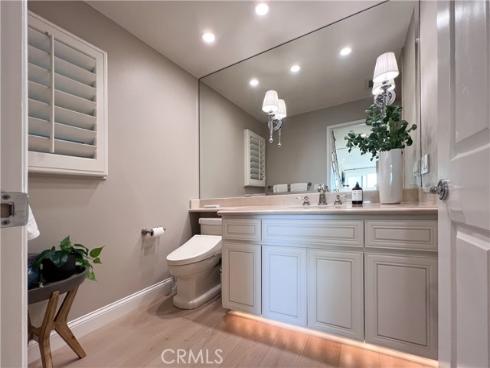 2712 W Oceanfront  , Newport Beach, CA