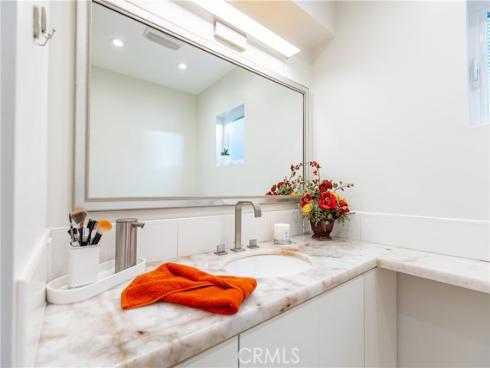 417 E Balboa   Boulevard, Newport Beach, CA