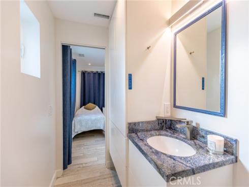 417 E Balboa   Boulevard, Newport Beach, CA