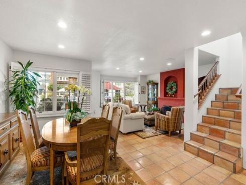 120  Coral   Avenue, Newport Beach, CA