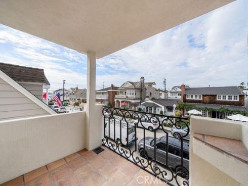 120  Coral   Avenue, Newport Beach, CA