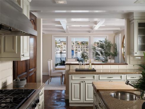 600  Via Lido Nord  , Newport Beach, CA