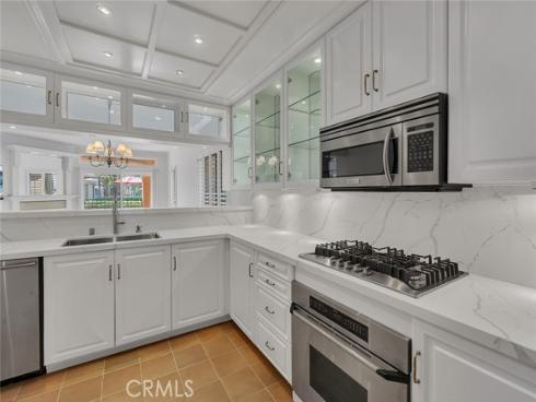 172  Villa Point   Drive, Newport Beach, CA