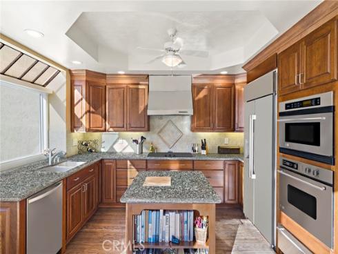 25  Lucerne   Street, Newport Beach, CA