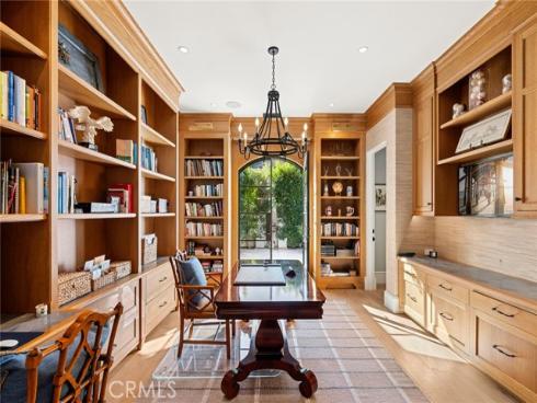 7  Oakmont   Lane, Newport Beach, CA