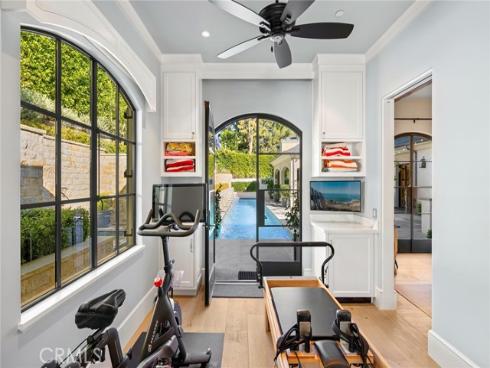 7  Oakmont   Lane, Newport Beach, CA