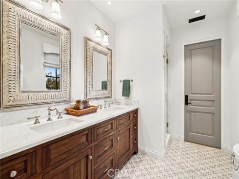 7  Oakmont   Lane, Newport Beach, CA