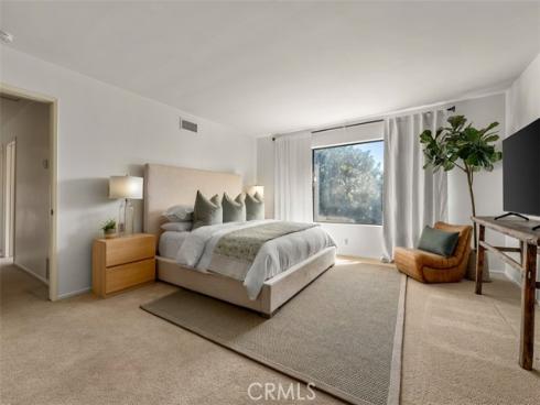 1208  Somerset  , Newport Beach, CA