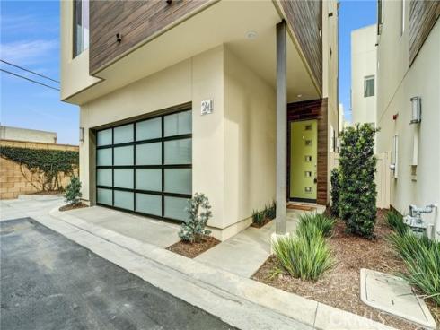 24  Ebb Tide  , Newport Beach, CA