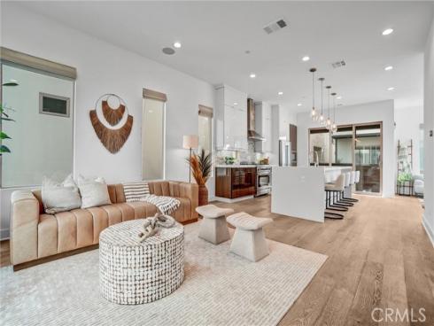 24  Ebb Tide  , Newport Beach, CA