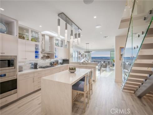 3407 W Oceanfront , Newport Beach, CA