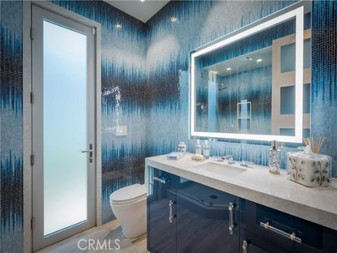 3407 W Oceanfront , Newport Beach, CA