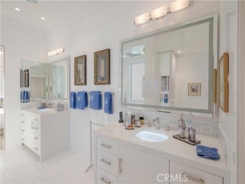 3407 W Oceanfront , Newport Beach, CA