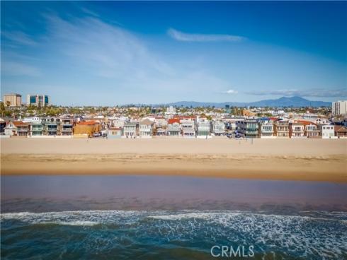 3407 W Oceanfront , Newport Beach, CA