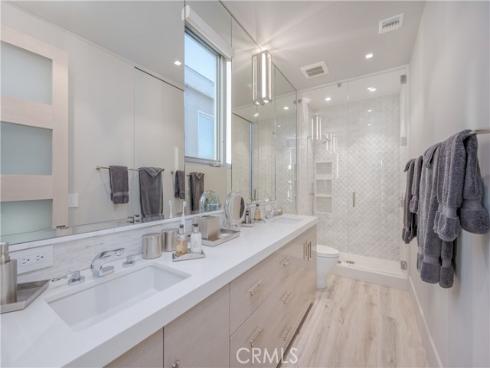 3407 W Oceanfront , Newport Beach, CA