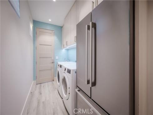 3407 W Oceanfront , Newport Beach, CA