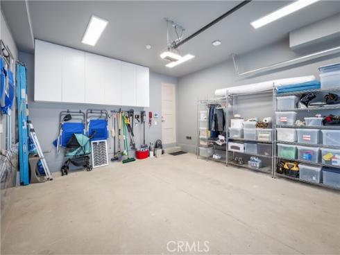 3407 W Oceanfront , Newport Beach, CA