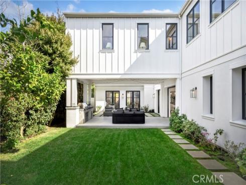 2217  Laurel   Place, Newport Beach, CA