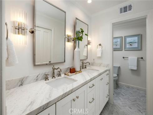 1516 E Ocean Front  , Newport Beach, CA