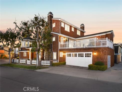 1701 E. Balboa Boulevard