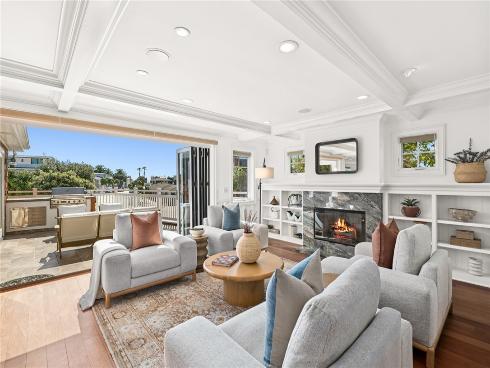 1701 E Balboa   Boulevard, Newport Beach, CA