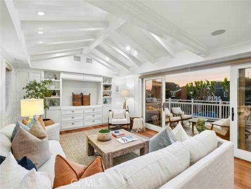 1701 E Balboa   Boulevard, Newport Beach, CA