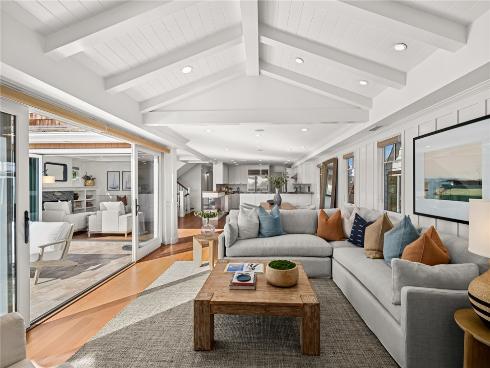 1701 E Balboa   Boulevard, Newport Beach, CA