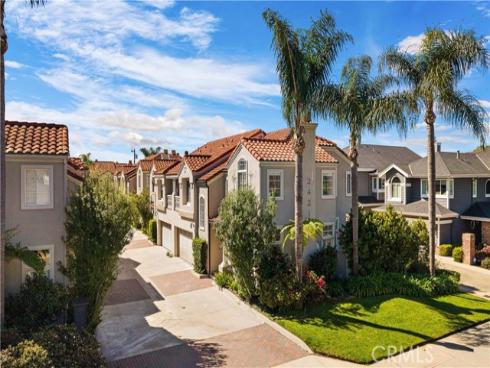 2421 E 16th  1 , Newport Beach, CA