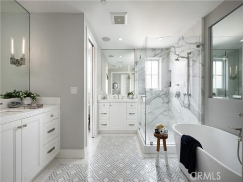 121  41st Street  , Newport Beach, CA