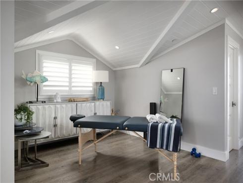 121  41st Street  , Newport Beach, CA